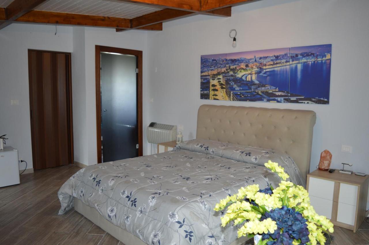 Villa Carmen Castel Volturno Bagian luar foto