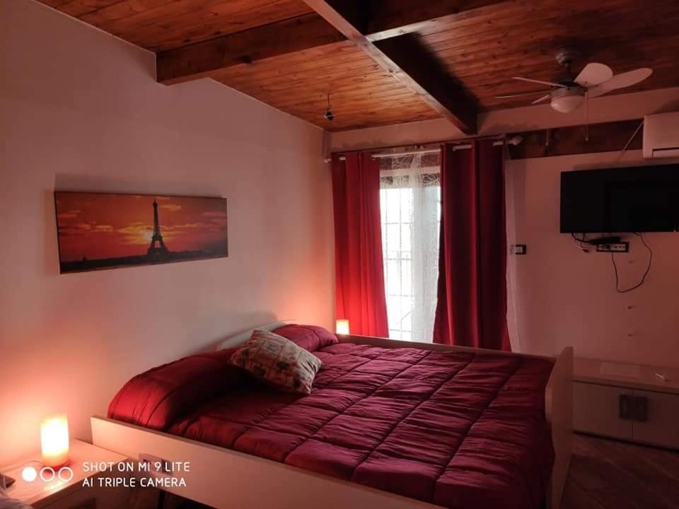 Villa Carmen Castel Volturno Bagian luar foto